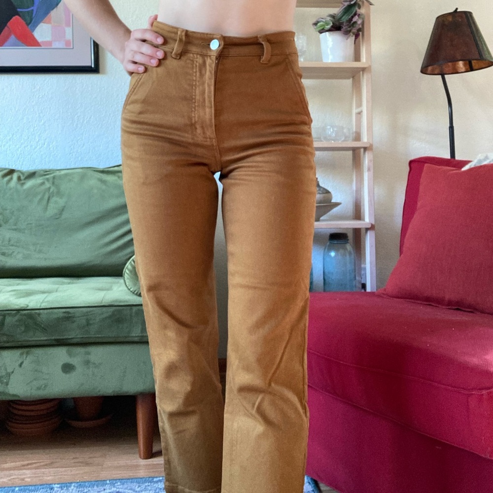 SOLD - Everlane straight leg pants
